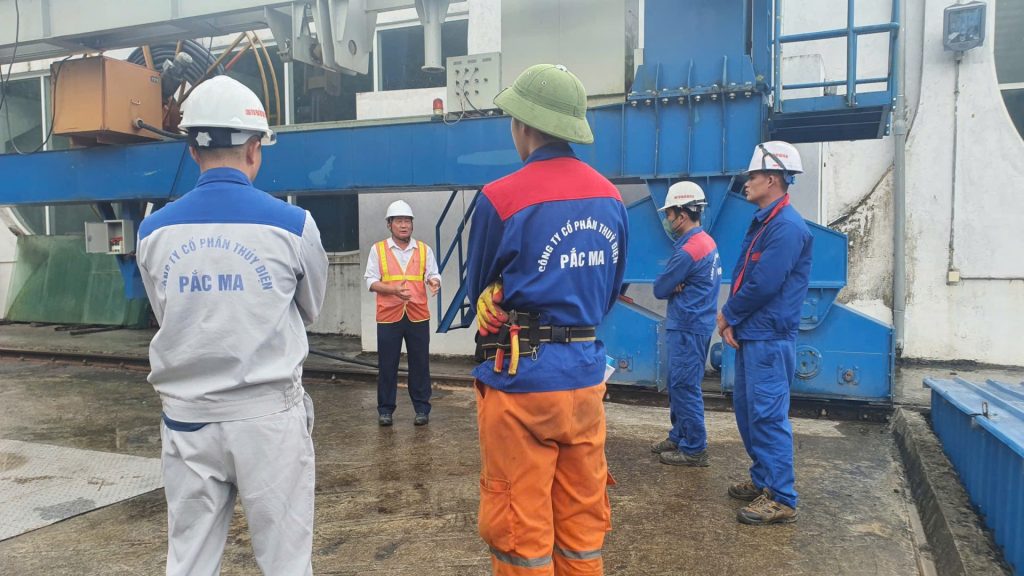 Đào tạo chứng chỉ vận hành thiết bị nâng tại doanh nghiệp