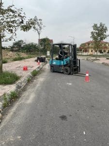 học lái xe nâng tại hòa bình