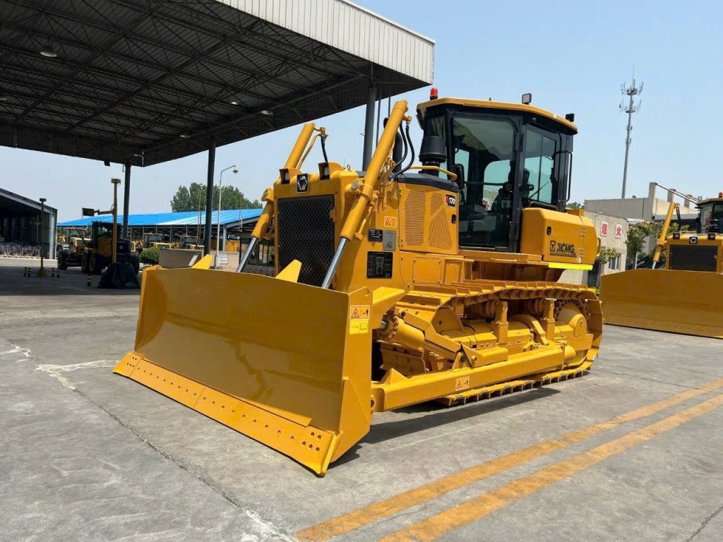 Học lái máy ủi tại hải dương