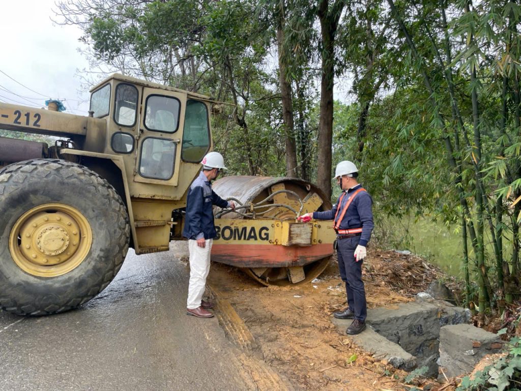Đăng kí học chứng chỉ lái máy lu tại Bình Định 4 Đào tạo cấp chứng chỉ lái máy lu tại Bình Định